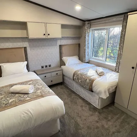 Blue Bell With Hot Tub Malton 度假居 *